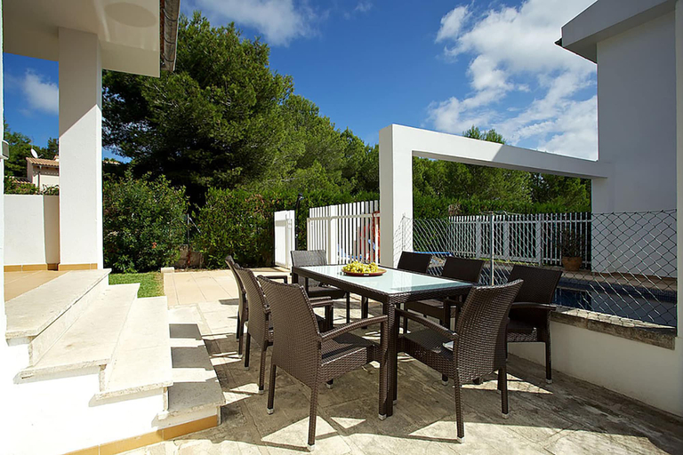 Others 5, Villa Sirenas, Baleares