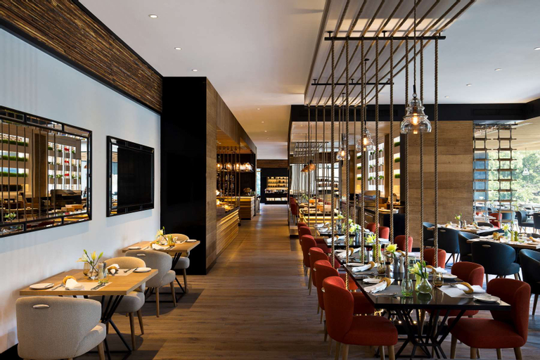 Food & Drinks 3, Shangri La Eros New Delhi, West