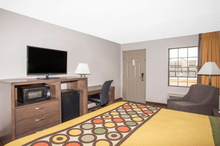Others 5, Super 8 by Wyndham Springdale AR, Washington