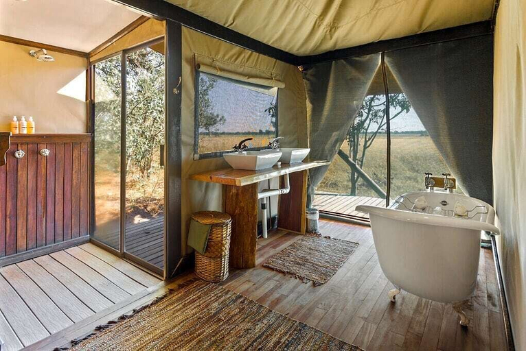 Bathroom, Kadizora Camp, Ngamiland West