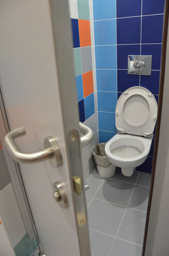 Bathroom 4, Hostel Sunkiss, Sochi gorsovet