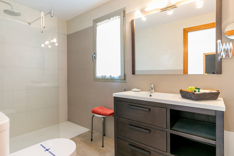 Bathroom 4, Villa Sirenas, Baleares
