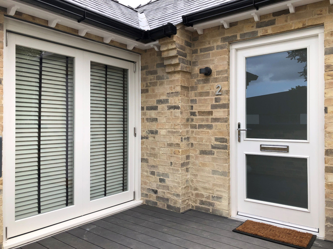 Exterior & Views 2, Citystay Living - Eagle Yard, Cambridgeshire
