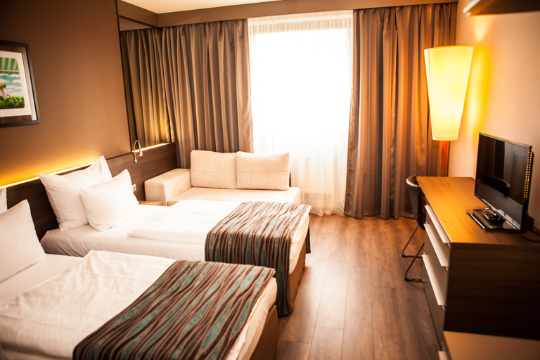 Bedroom 3, Hotel Expo, Praha 7