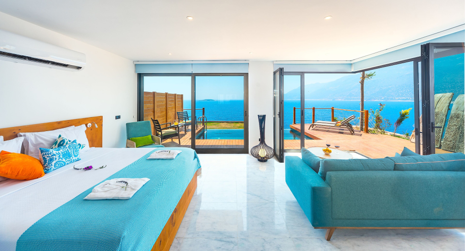 Bedroom 3, Mandalina Luxury Suites, Kaş