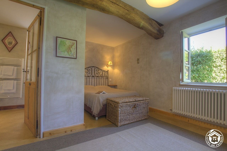 Bedroom 3, La Cerisaie, Ain