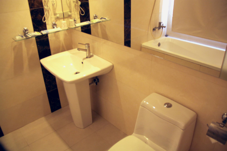 Bathroom 5, Crystal Hotel, Taipei City