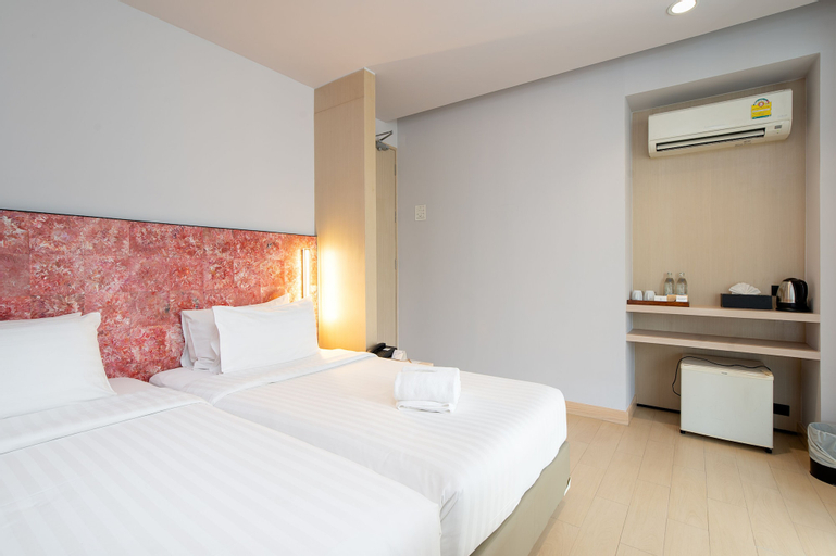 Bedroom 23