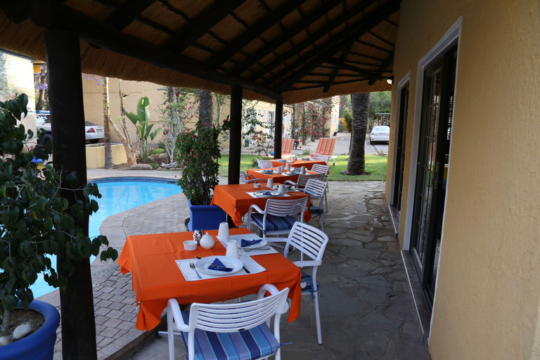 Food & Drinks 4, Capbon Guesthouse, Windhoek East