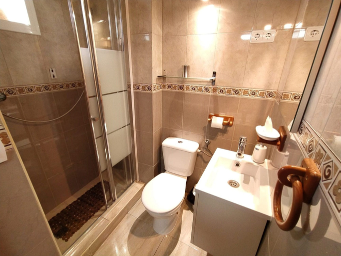 Bathroom 4, Apartamentos Jerez, Cádiz