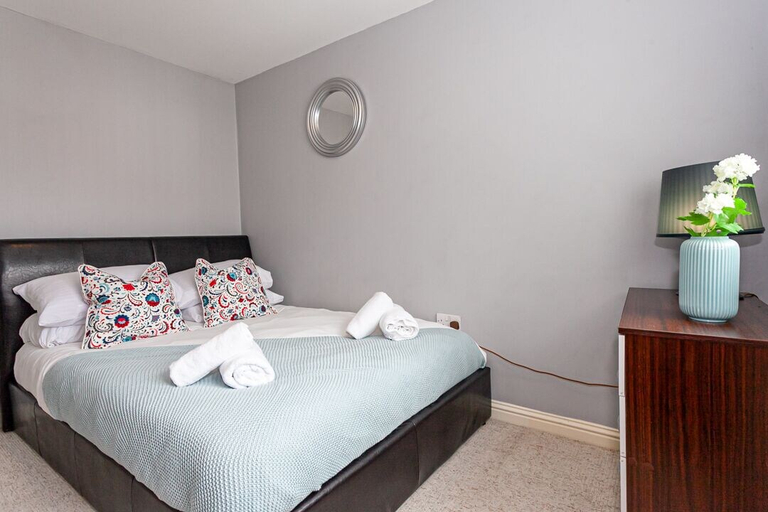Bedroom 2, Irlam's Home from Home, Trafford