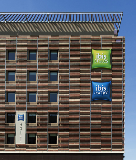 Exterior & Views 2, ibis Styles Nimes Gare Centre, Gard