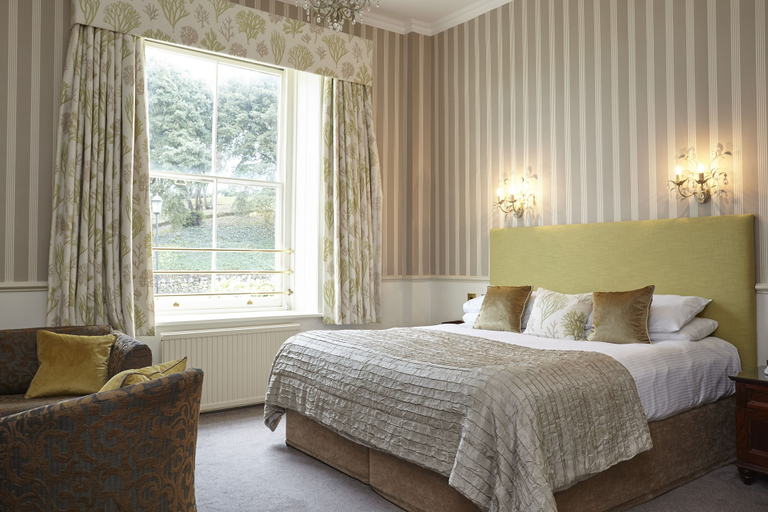 Bedroom 3, The Royal Hotel, Isle of Wight