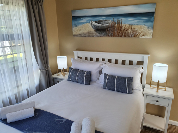 Bedroom 3, The Gull, Eden