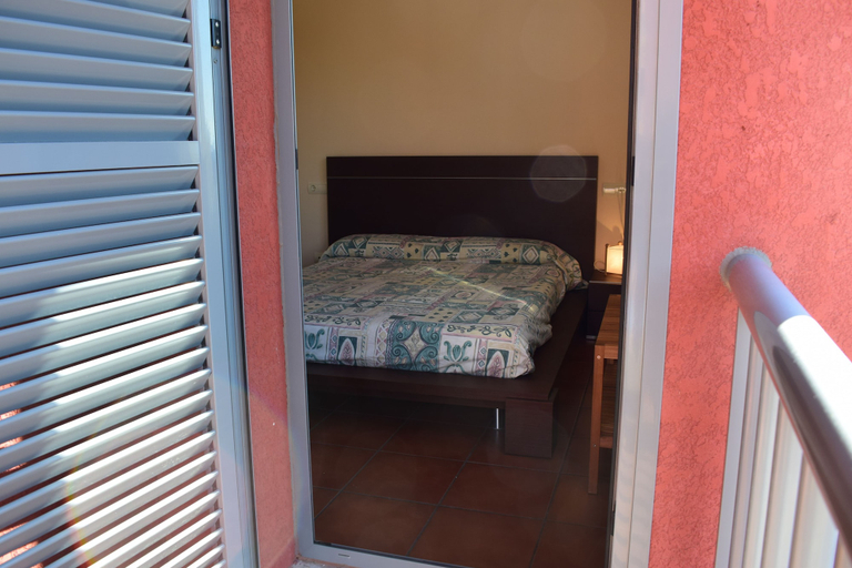 Bedroom 3, Acogedor Apartamento con Piscina Comunitaria Marina Sant Jordi, Tarragona