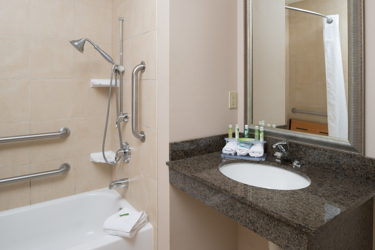 Bathroom 4, Holiday Inn Express Hotel & Suites NORTH SEQUIM by IHG, Clallam