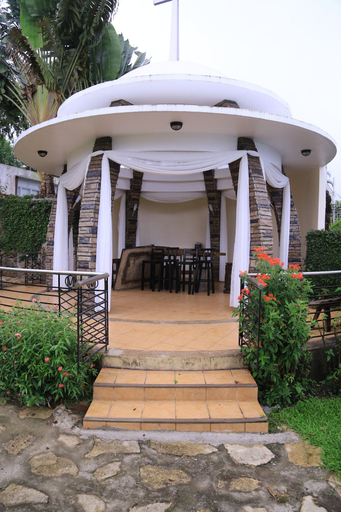 Exterior & Views 2, The Lakeview Suites, Tagaytay City
