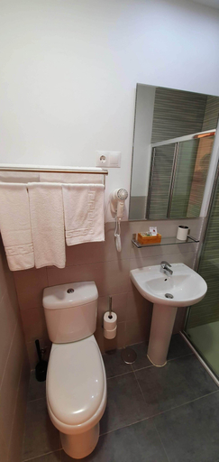 Bathroom 4, Fan Flat San Juan, Málaga