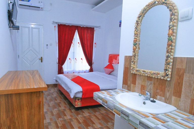 Bedroom 2, OYO 609 Ms Hotel Pangandaran, Pangandaran