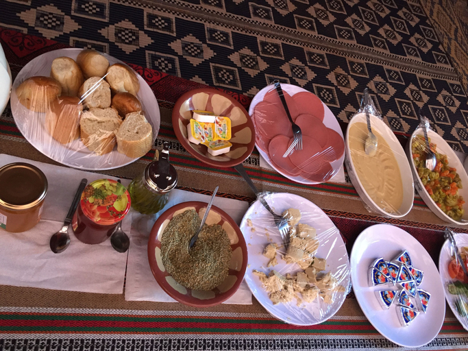 Food & Drinks 5, Bedouin Host Camp, Quaira