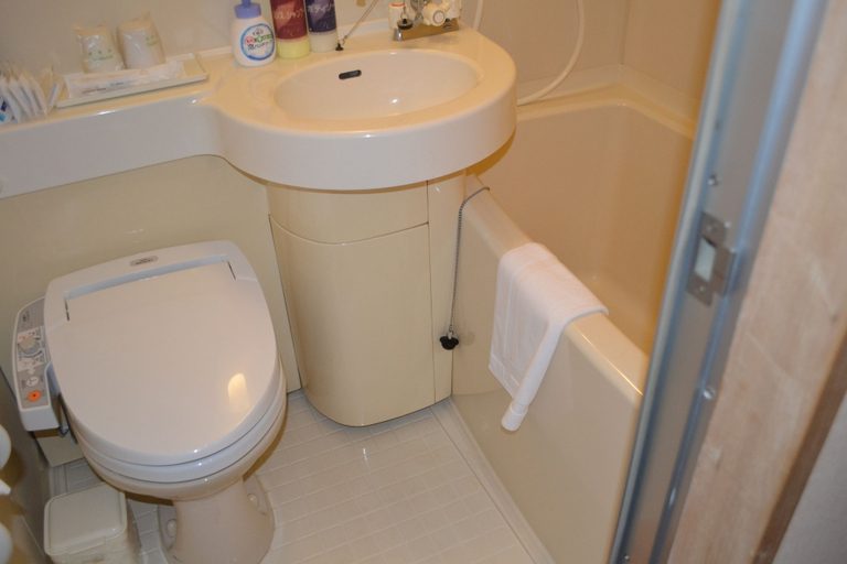 Bathroom, Kujyukushima Seaside Terrace Hotel & Spa Hanamizuki, Sasebo