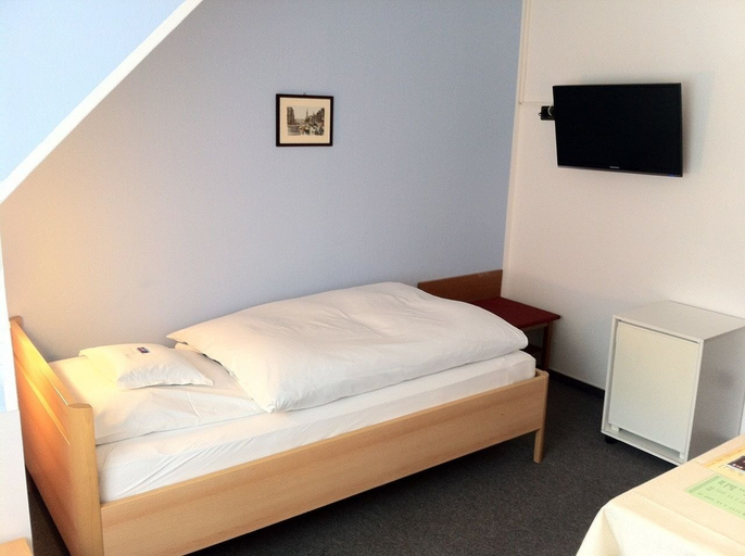 Bedroom 4, Hotel Wintersmühle, Bielefeld