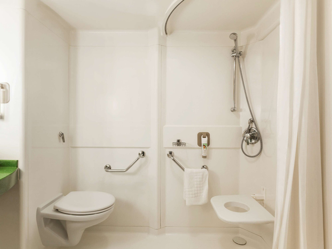 Bathroom 4, ibis London Wembley, London