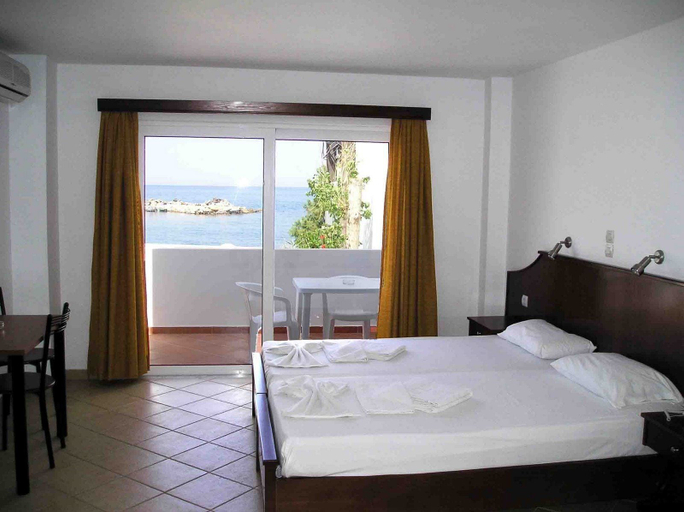 Bedroom 4, Marianthi studios, Crete