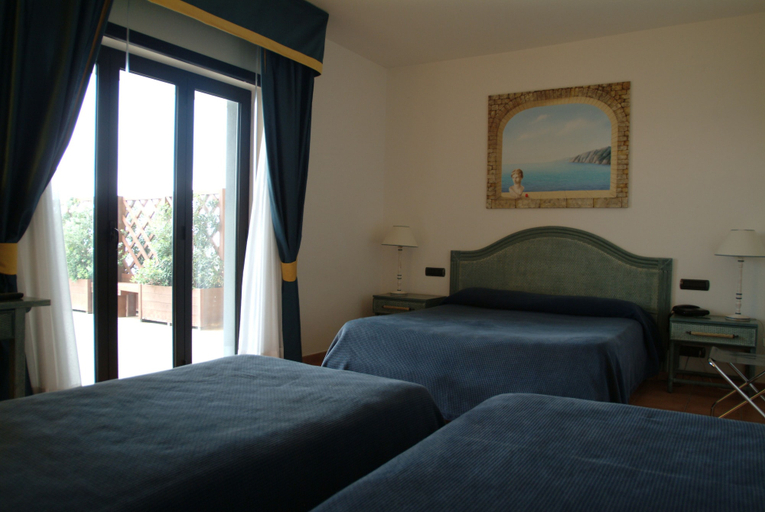 Bedroom 4, Club Sabbiadoro, Salerno