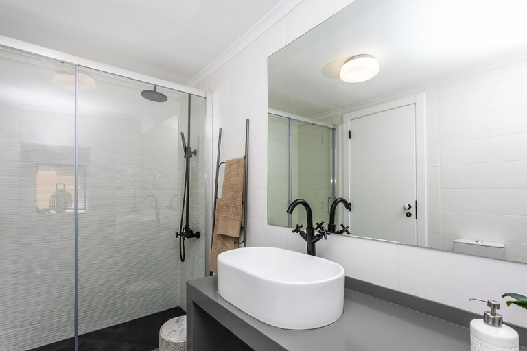 Bathroom, LxWay Apartments Alfama Salvador, Lisbon