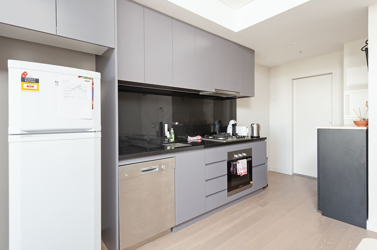 Others 4, Stunning Designer Newtown Pad H394, Sydney