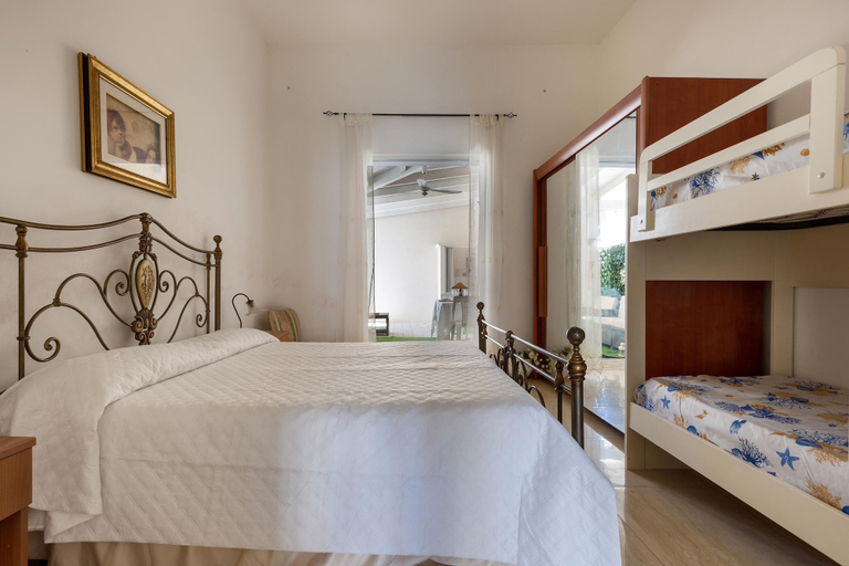 Bedroom 5, 2934 Villetta Patrizia - Bilocale by Barbarhouse, Taranto