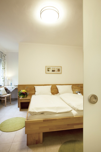 Bedroom 2, Flörsbacher Hof, Main-Kinzig-Kreis