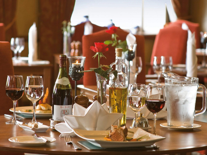 Food & Drinks 5, Macdonald Drumossie Hotel, Highland