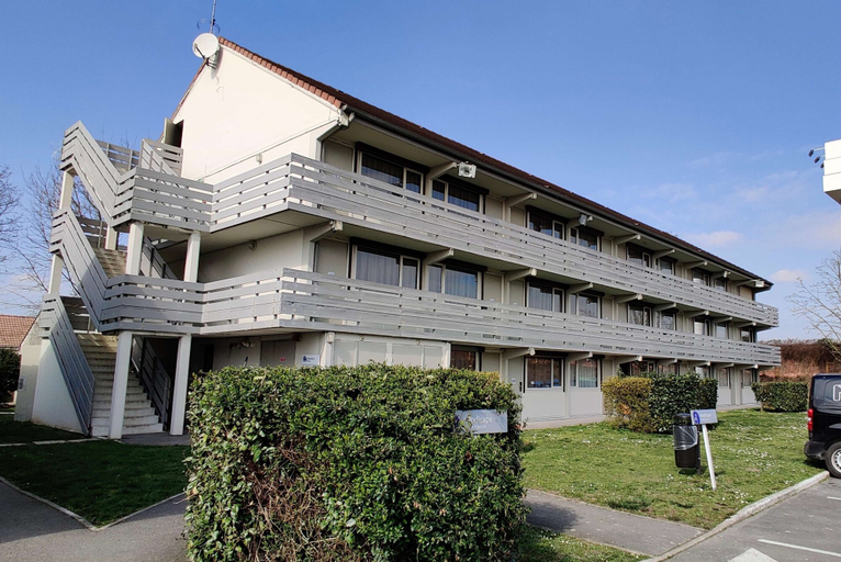 Exterior & Views 2, Kyriad Fontenay Tresigny, Seine-et-Marne