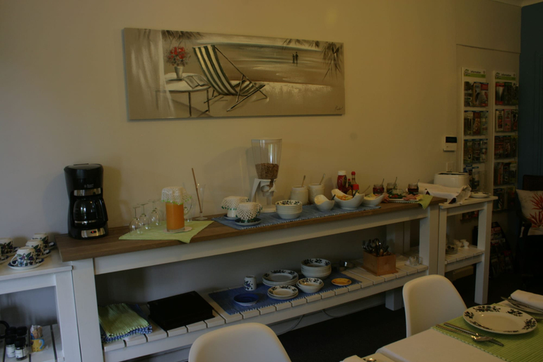 Food & Drinks 5, 113 On Robberg, Eden