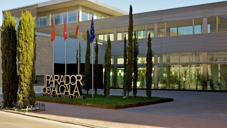 Exterior & Views 2, Parador De Alcala, Madrid
