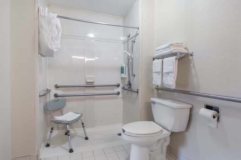Bathroom 3, 1 Life Studio and Suites, Vanderburgh