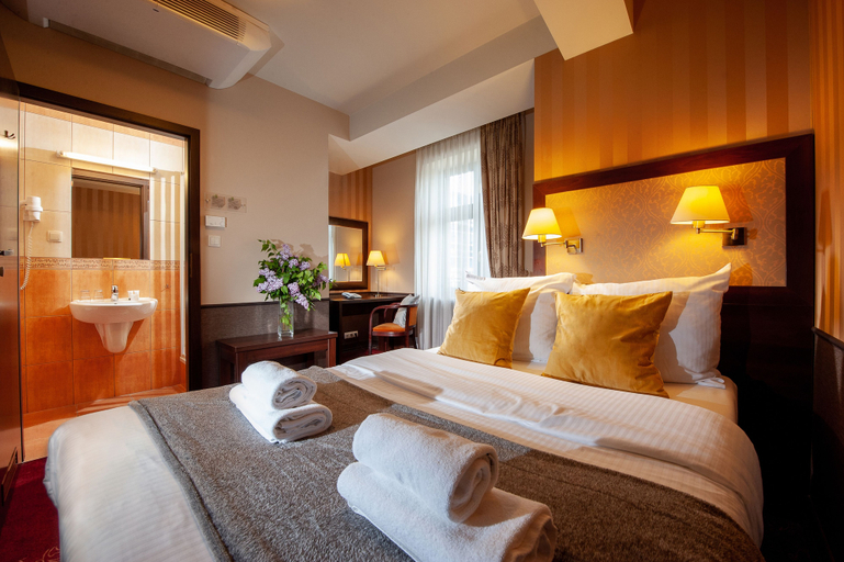 Bedroom 3, Hotel Wielopole, Kraków City