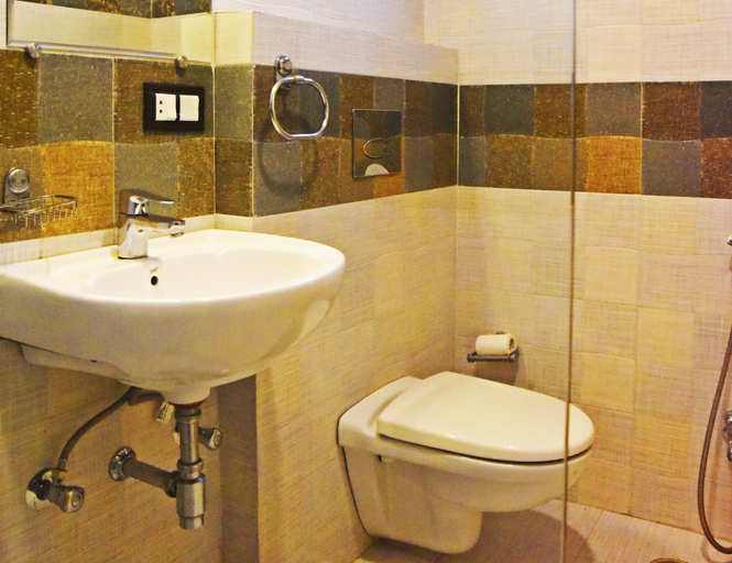 Bathroom 4, RnB Shivani Udaipur, Udaipur