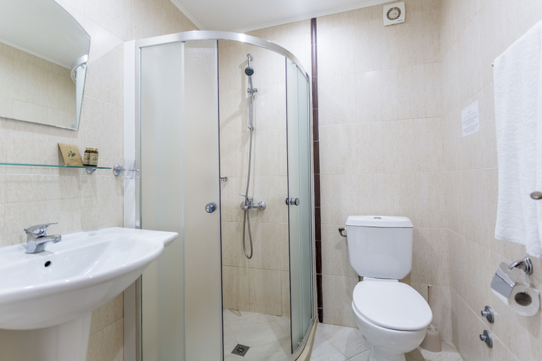 Bathroom 4, Selena Beach Hotel, Sozopol