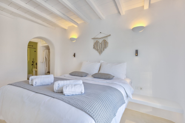 Bedroom 5, Mykonian Mews, South Aegean
