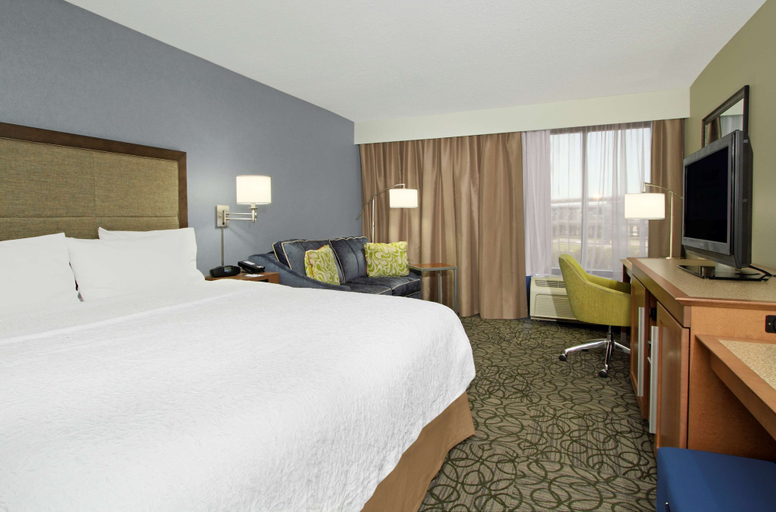 Bedroom 3, Hampton Inn Austin/Airport Area South, Travis