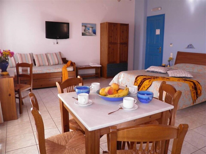 Bedroom 3, Pelagos Studios, South Aegean
