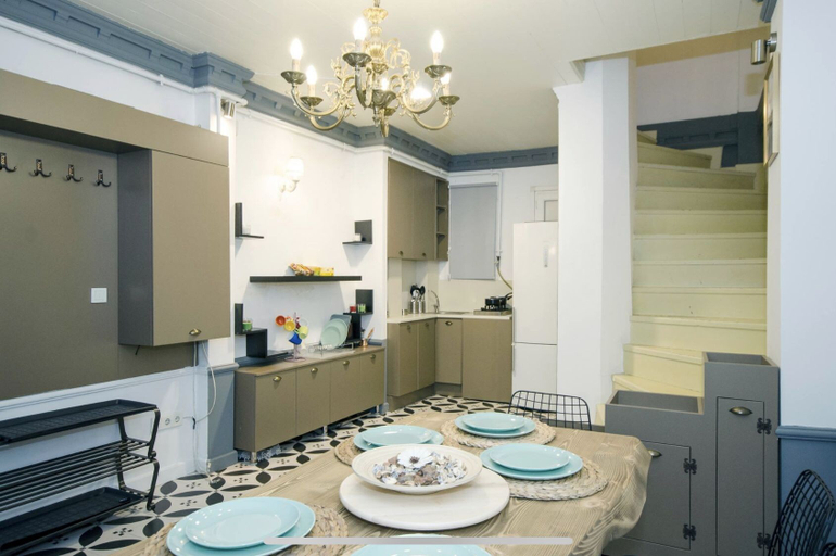 Private kitchen 5, Stylish Triplex House Balat, Fatih