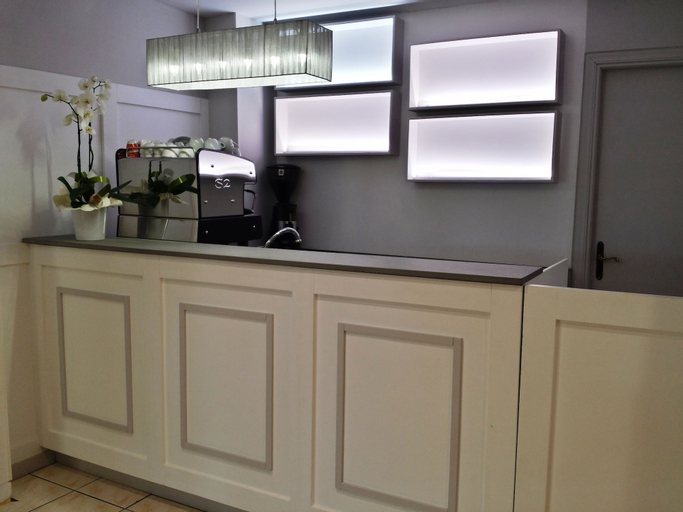 Dining Room 17