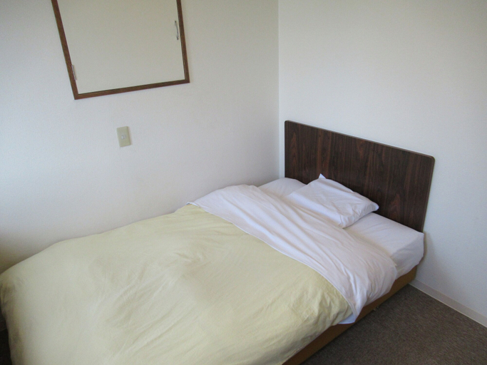 Bedroom 3, Hotel Crown Hills Kitami Annex, Kitami