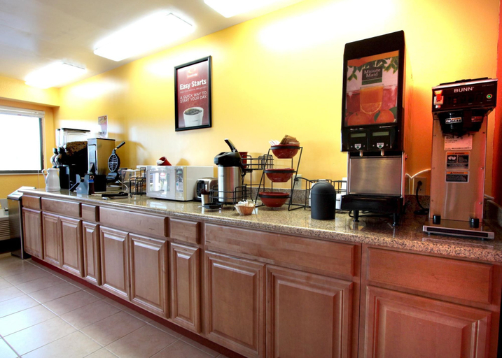 Food & Drinks 5, Days Inn by Wyndham Independence, Kansas City