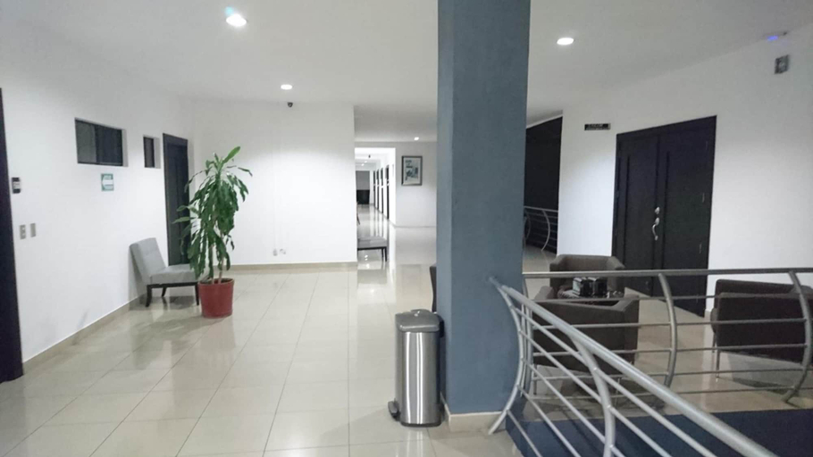 Others 5, Hoteles Brandt, Managua