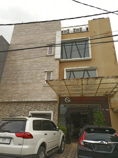 Behomy Cozynest Gayungsari, Surabaya